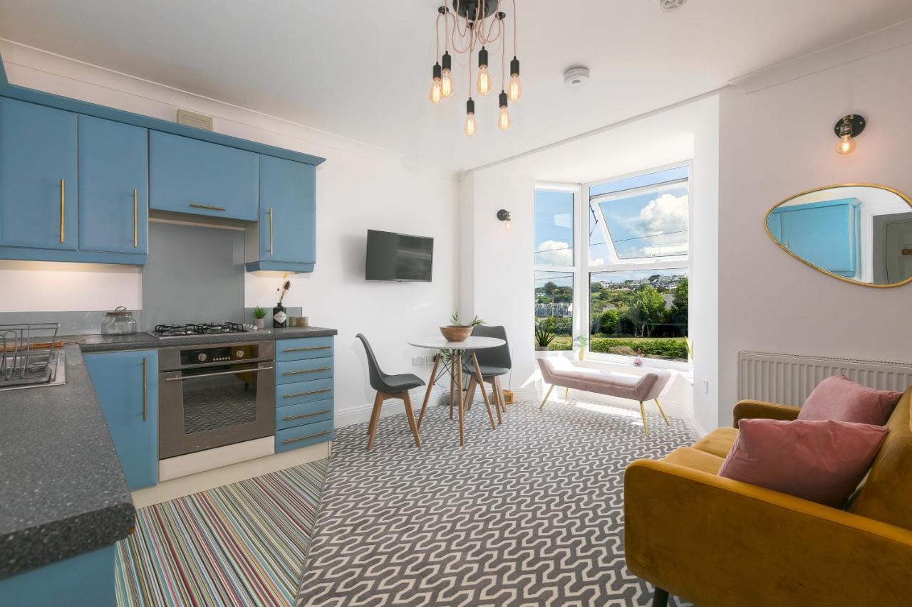Apartamento Seabreeze 3 - Seaview & Parking St Ives Exterior foto