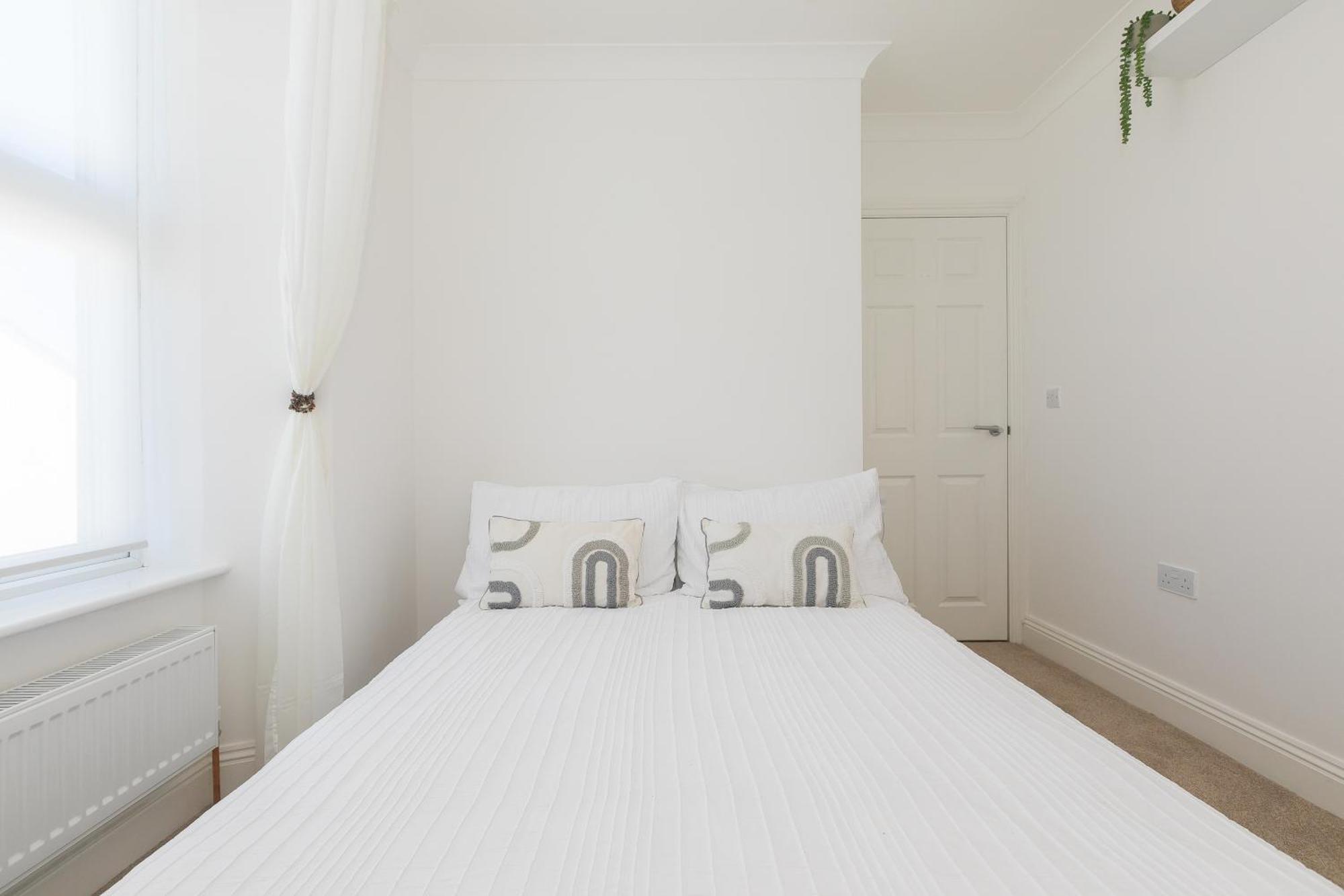 Apartamento Seabreeze 3 - Seaview & Parking St Ives Exterior foto